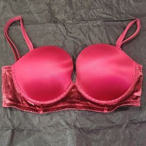 Victoria's Secret Lightly Lined Multi-way Bra 34DD
